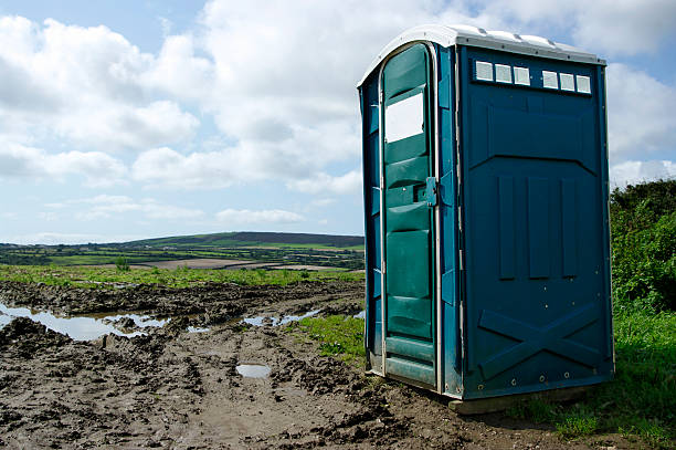 Best Standard Portable Toilet Rental  in Garfield, TX
